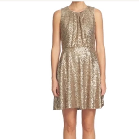 CeCe- Gold Sequin Blouson Metallic Dress Size 2 - Picture 5 of 7